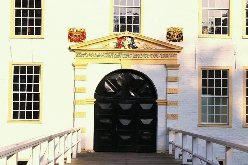 Eingang Wasserschloss Dornum